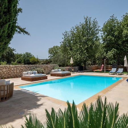 Villa Ellie - Heated Pool, Playground, Garden & Bbq! Vederoi Eksteriør billede