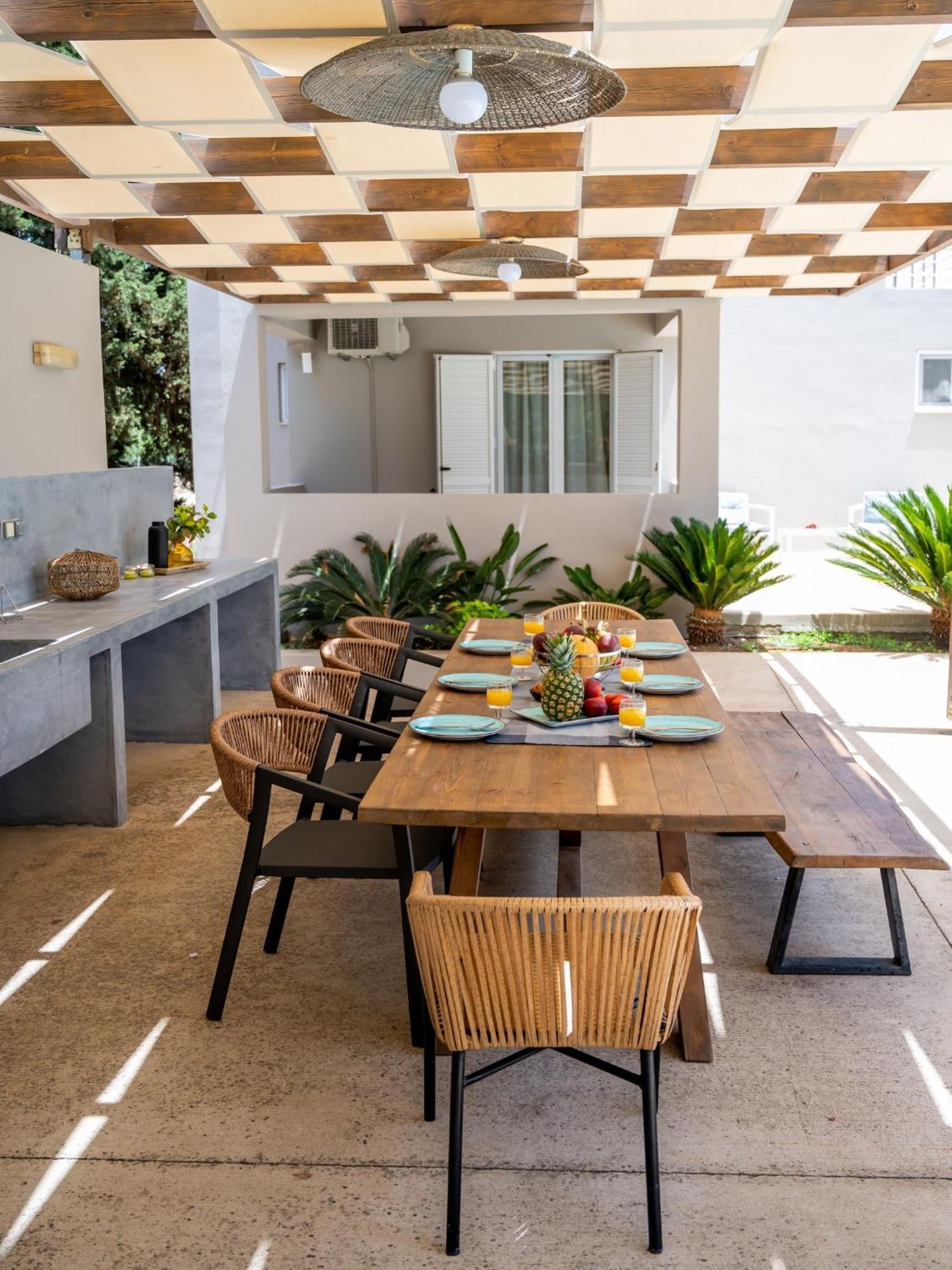 Villa Ellie - Heated Pool, Playground, Garden & Bbq! Vederoi Eksteriør billede