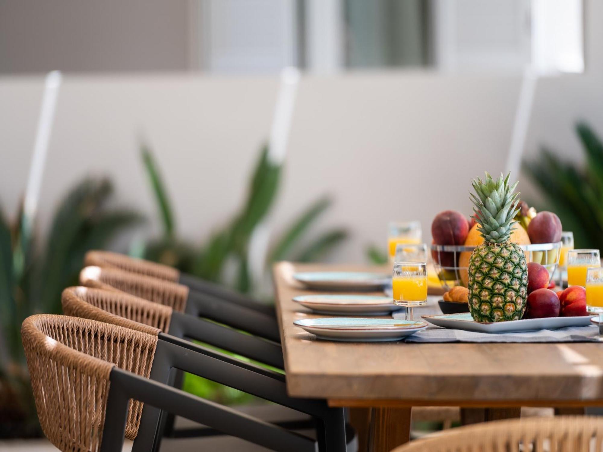 Villa Ellie - Heated Pool, Playground, Garden & Bbq! Vederoi Eksteriør billede